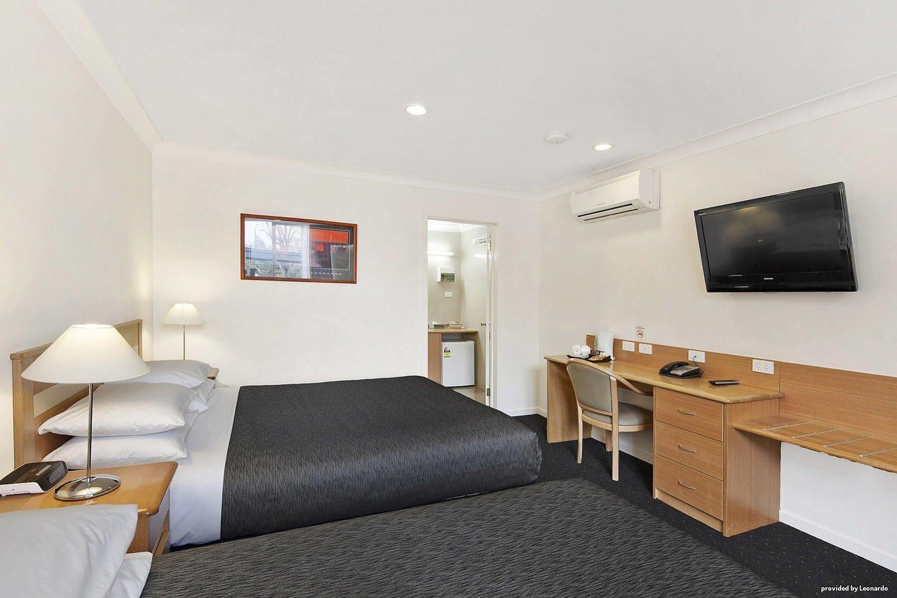 Melbourne'S Princes Park Hotel Exterior foto