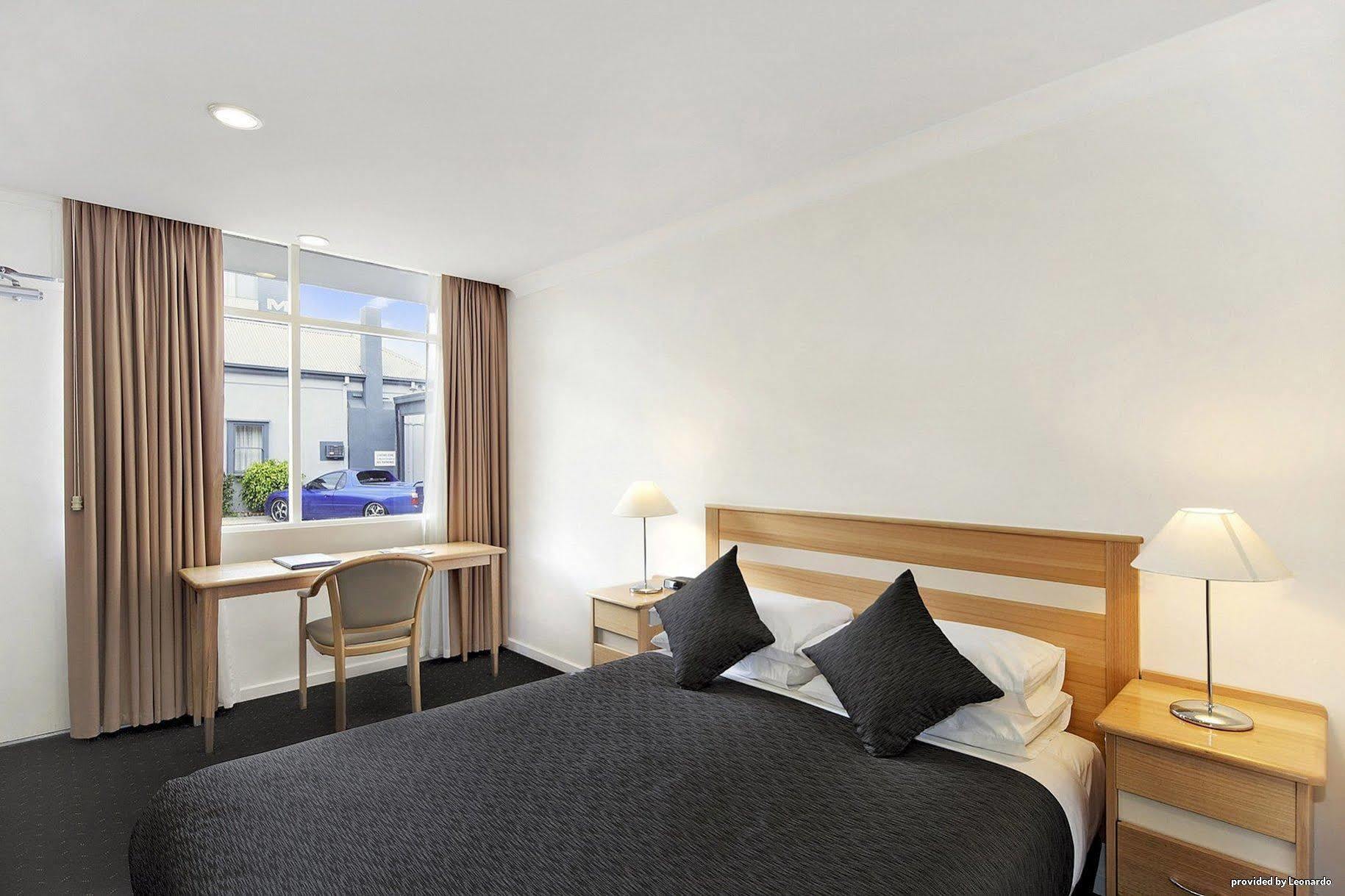 Melbourne'S Princes Park Hotel Exterior foto